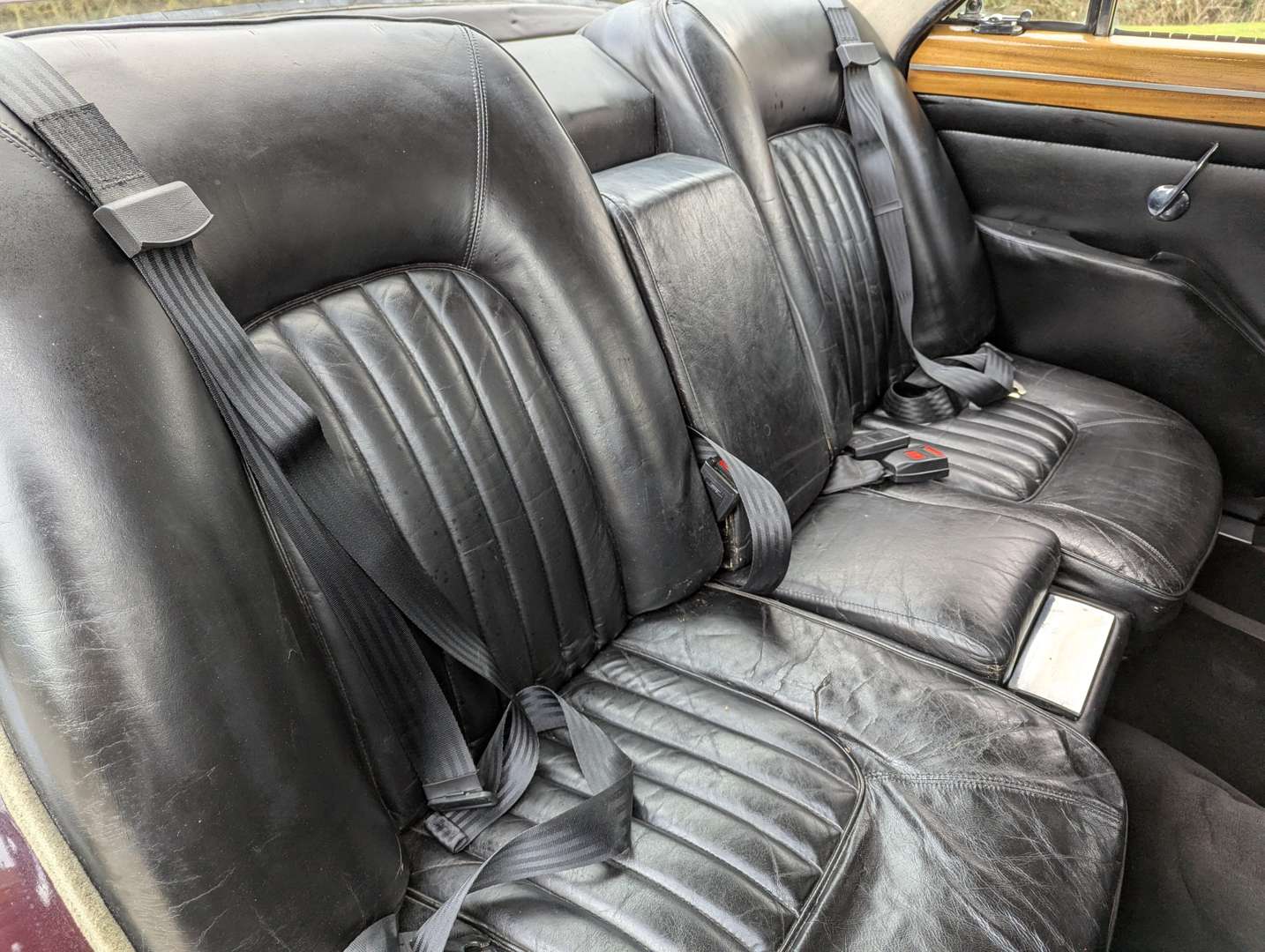 <p>1969 ROVER P5B 3.5 LITRE COUPE AUTO</p>