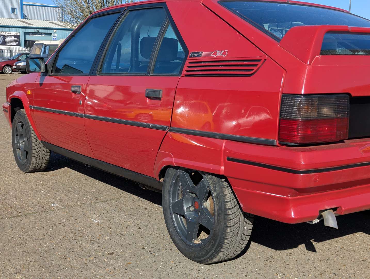 <p>1990 CITROEN BX GTI 4X4</p>
