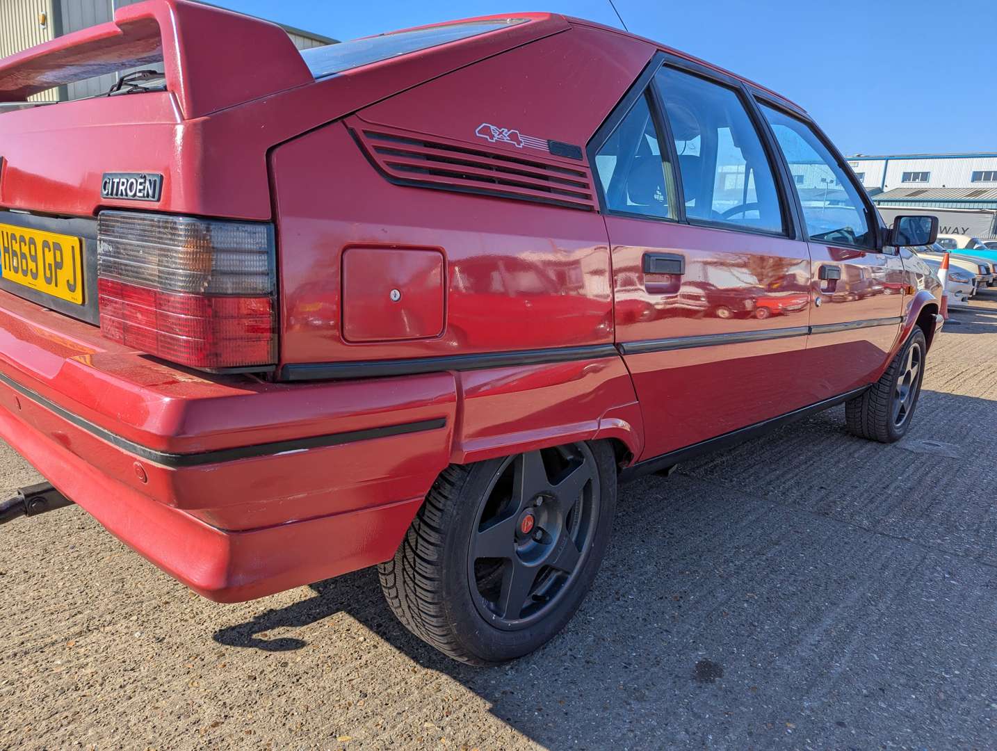 <p>1990 CITROEN BX GTI 4X4</p>