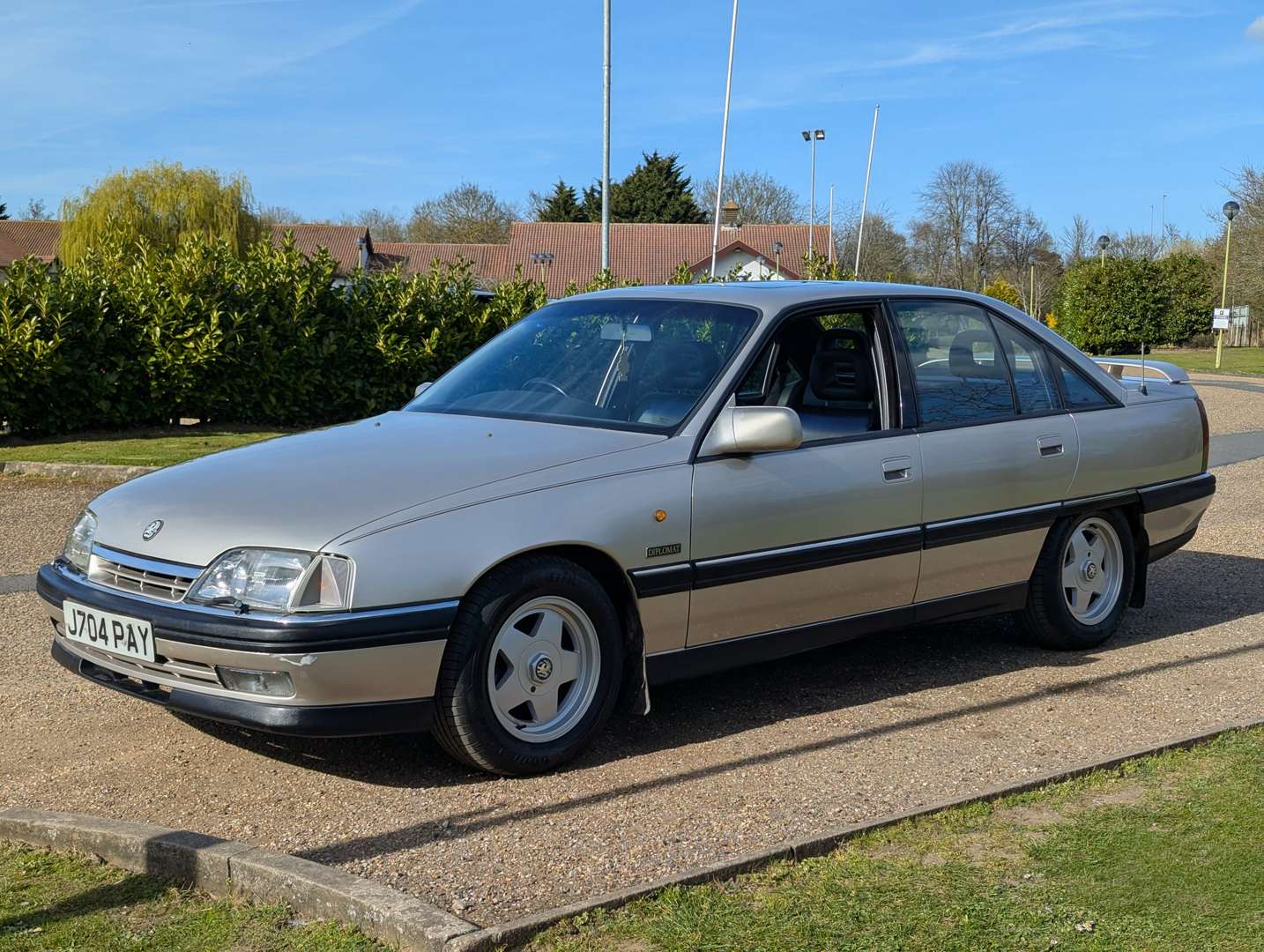 <p>1992 VAUXHALL CARLTON DIPLOMAT</p>