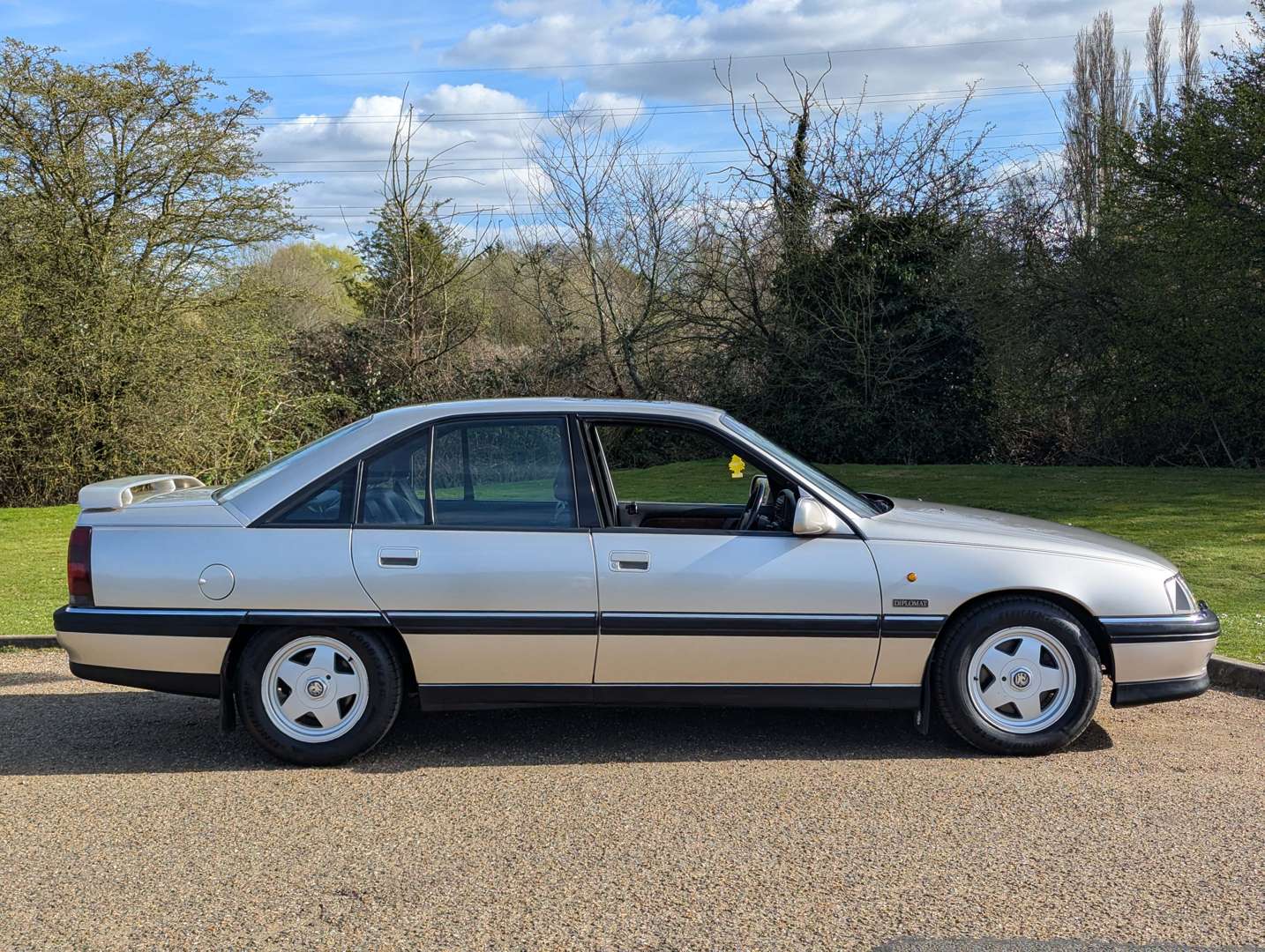 <p>1992 VAUXHALL CARLTON DIPLOMAT</p>