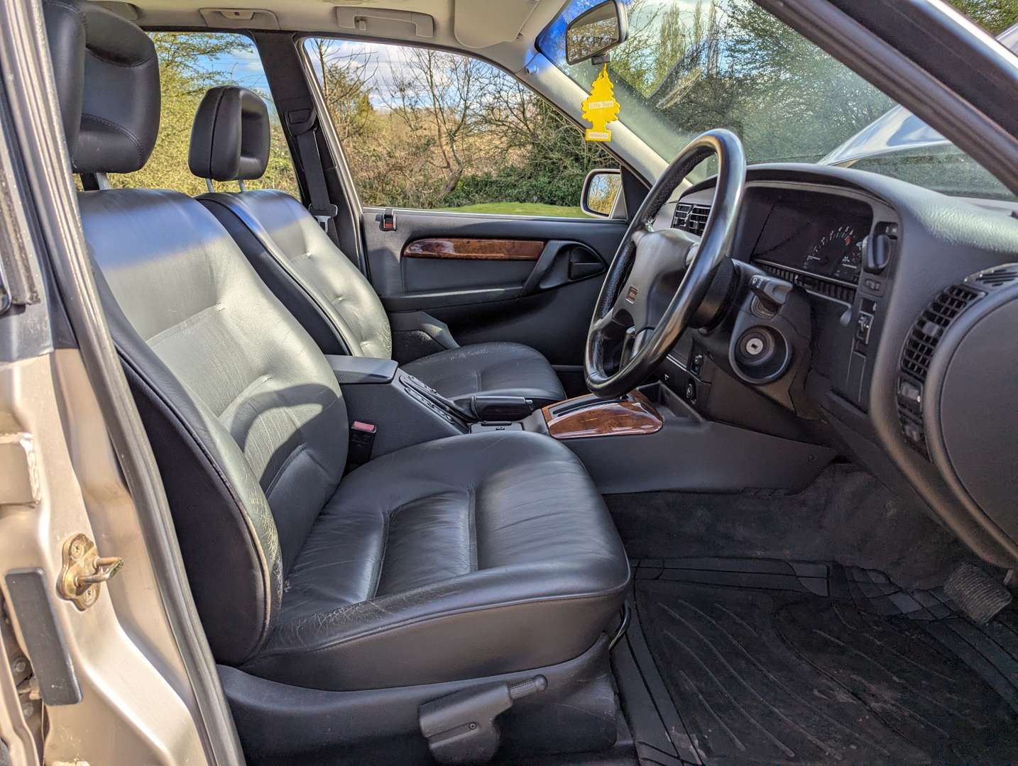 <p>1992 VAUXHALL CARLTON DIPLOMAT</p>