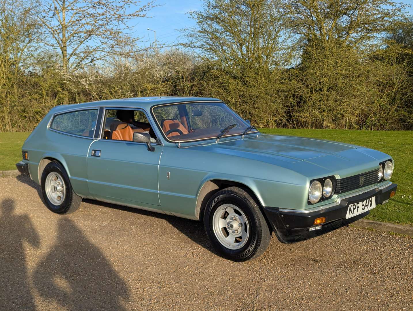 <p>1980 RELIANT SCIMITAR GTE SE6B AUTO</p>