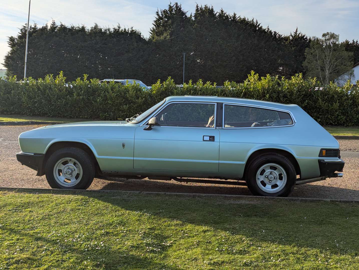 <p>1980 RELIANT SCIMITAR GTE SE6B AUTO</p>