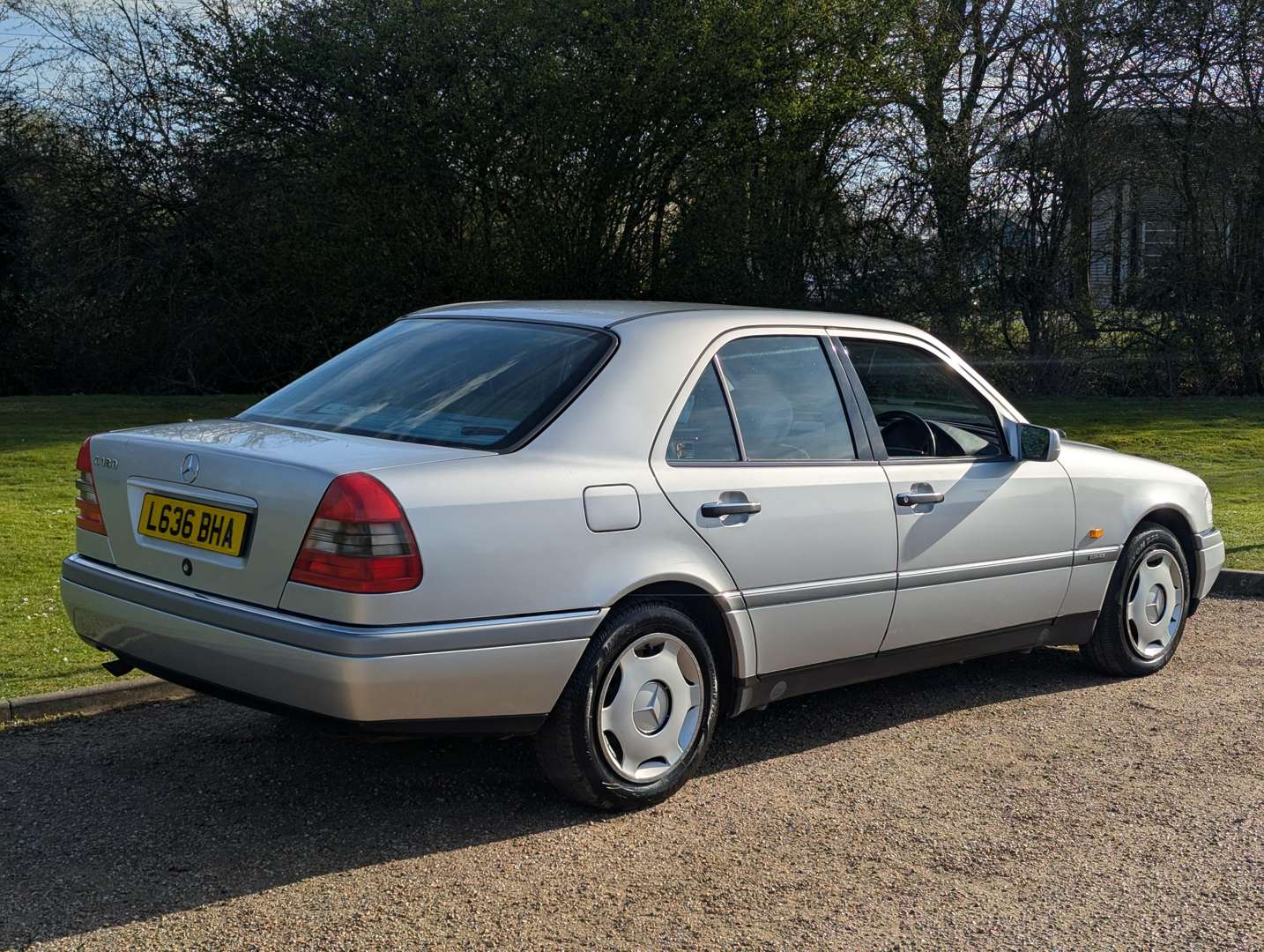 <p>1993 MERCEDES C180 AUTO</p>