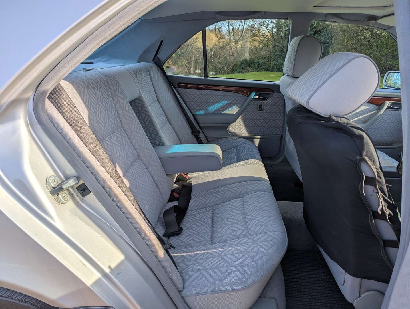 <p>1993 MERCEDES C180 AUTO</p>