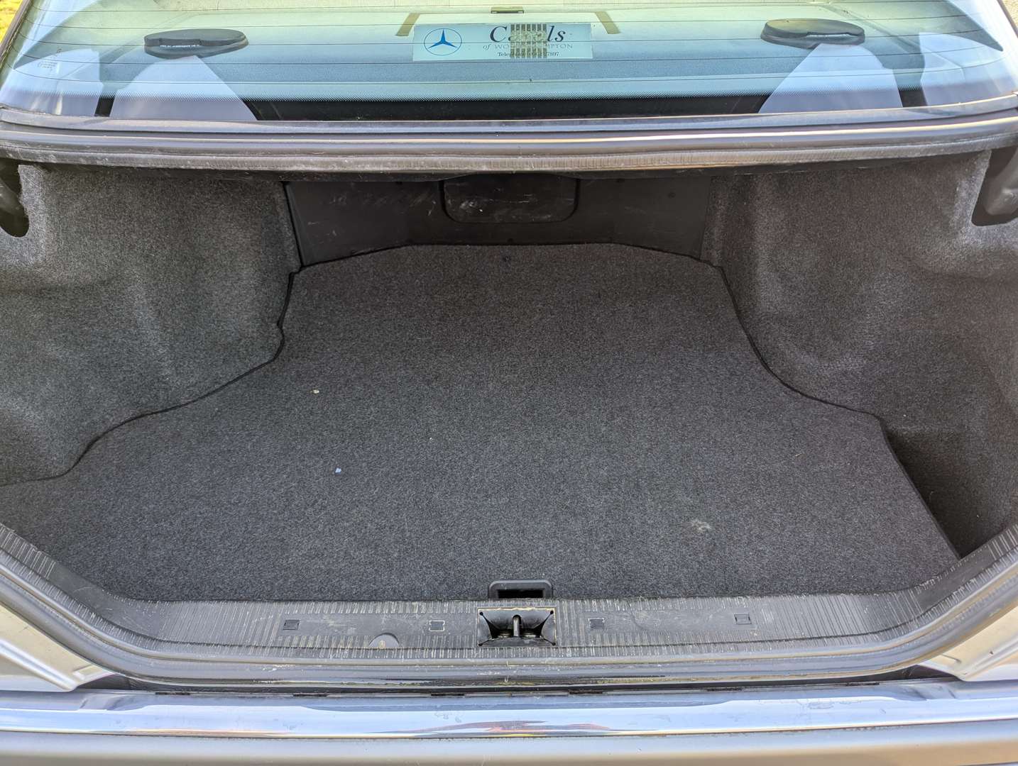 <p>1993 MERCEDES C180 AUTO</p>