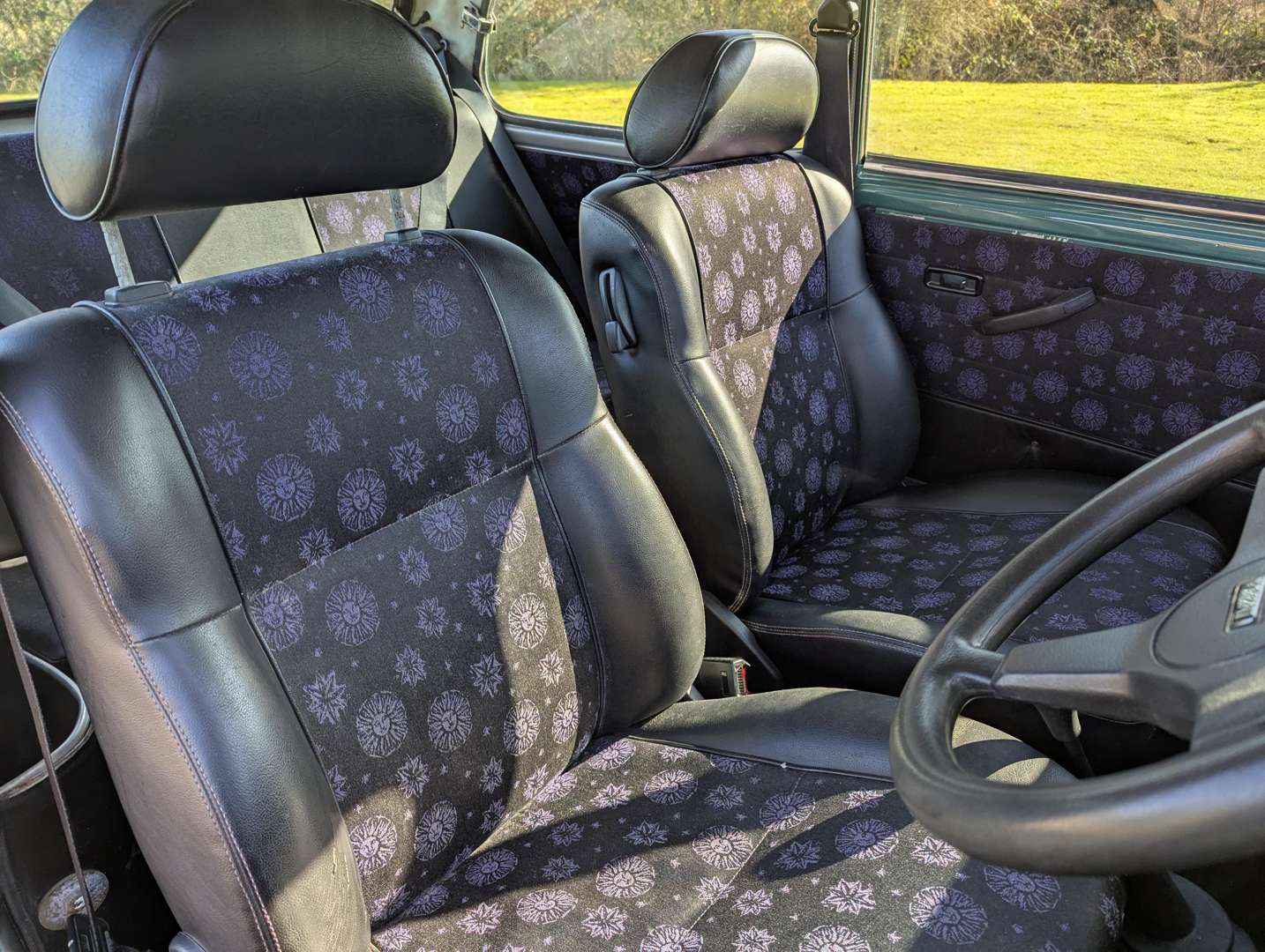 <p>1996 ROVER MINI EQUINOX</p>