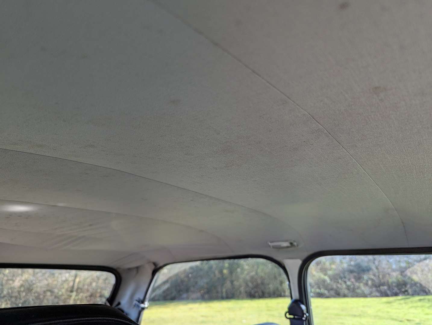 <p>1996 ROVER MINI EQUINOX</p>