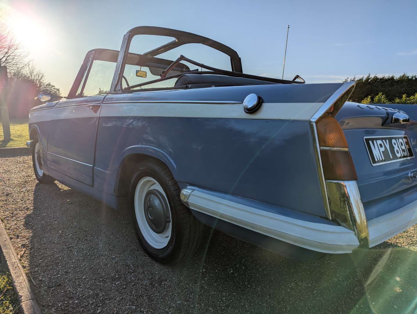 <p>1968 TRIUMPH HERALD 1200</p>