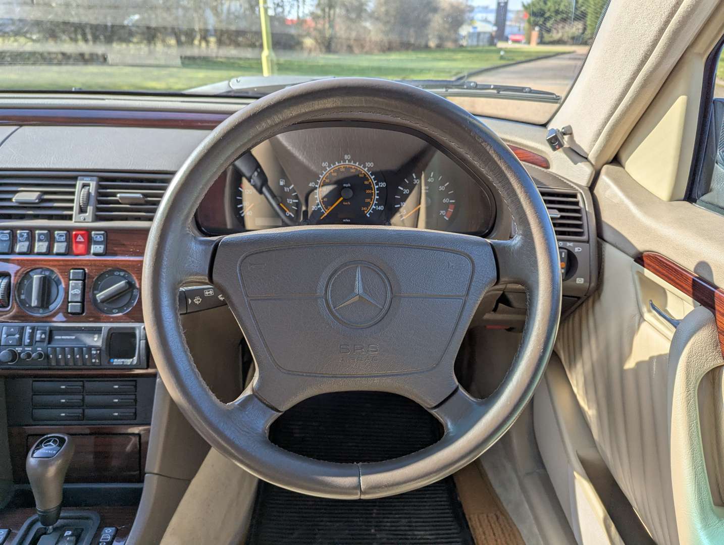 <p>1994 MERCEDES C180 ELEGANCE AUTO 34,508 MILES</p>