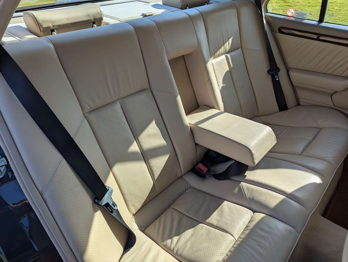 <p>1994 MERCEDES C180 ELEGANCE AUTO 34,508 MILES</p>