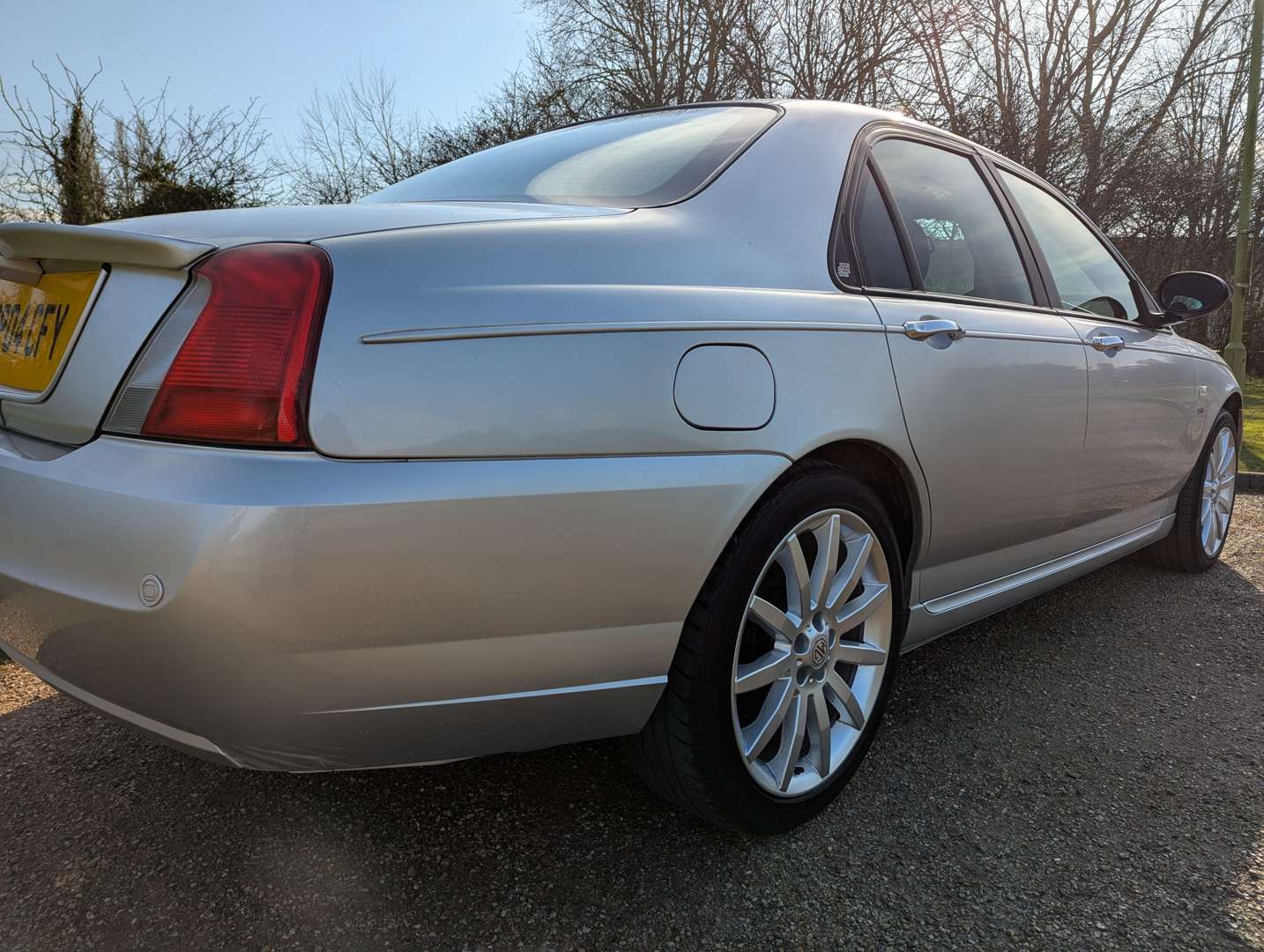 <p>2004 MG ZT+ V6 190</p>