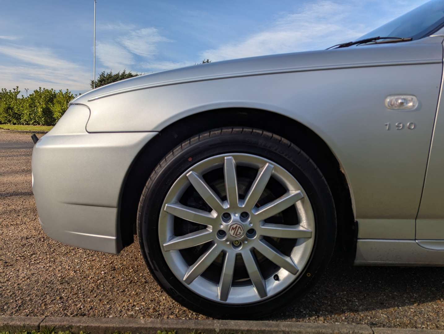 <p>2004 MG ZT+ V6 190</p>