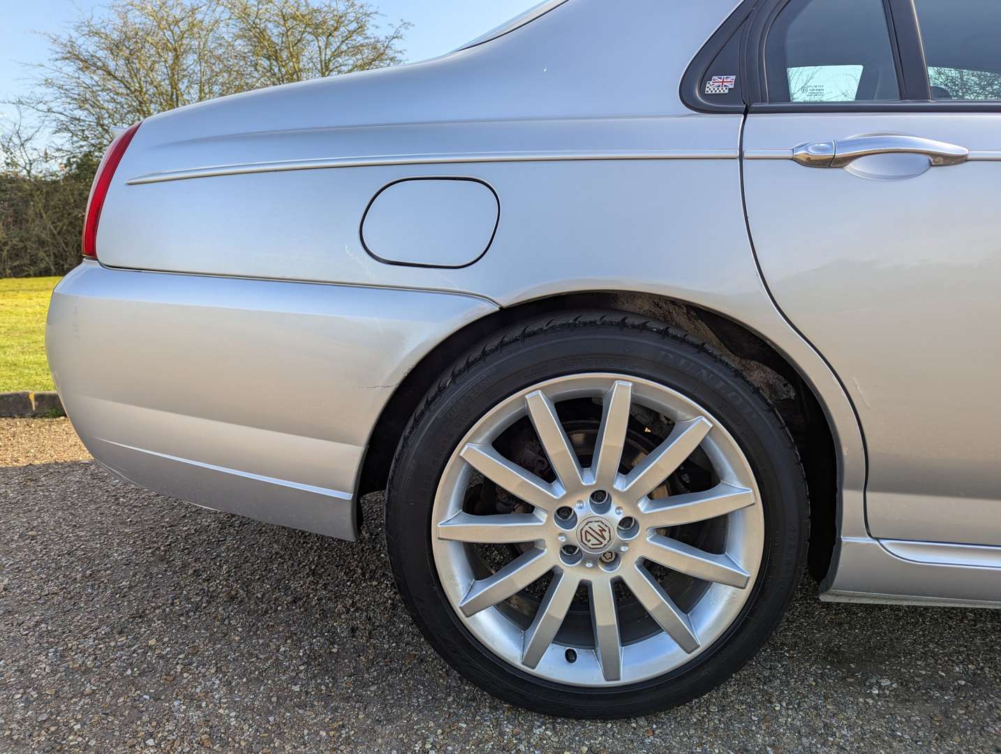 <p>2004 MG ZT+ V6 190</p>