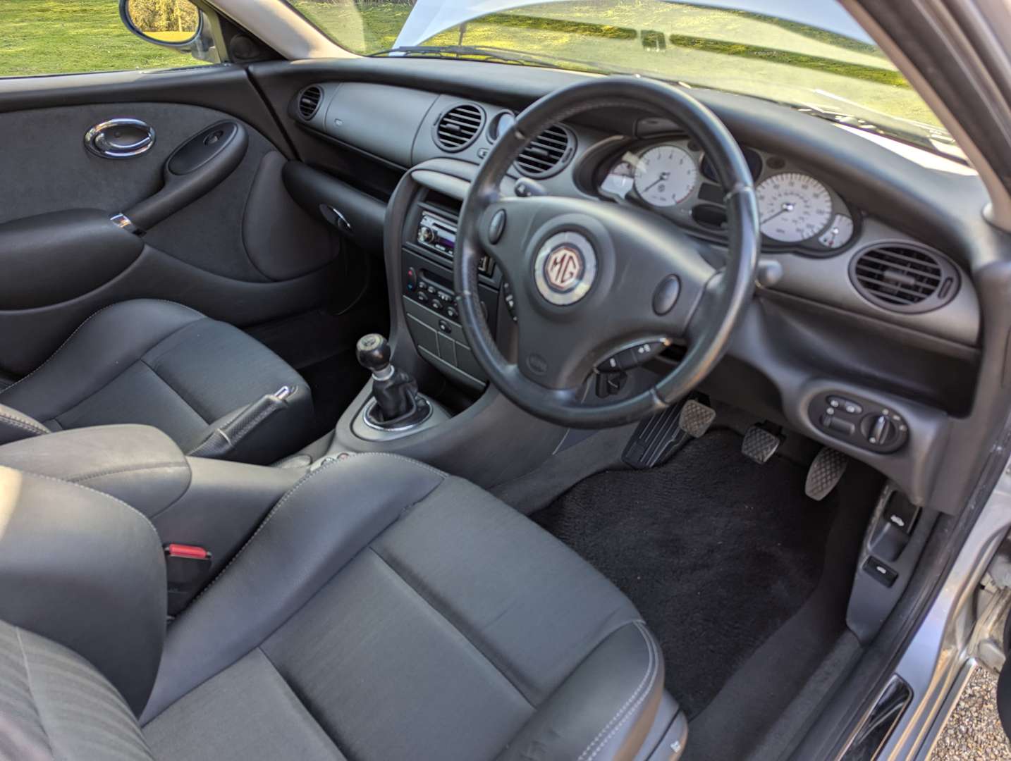 <p>2004 MG ZT+ V6 190</p>