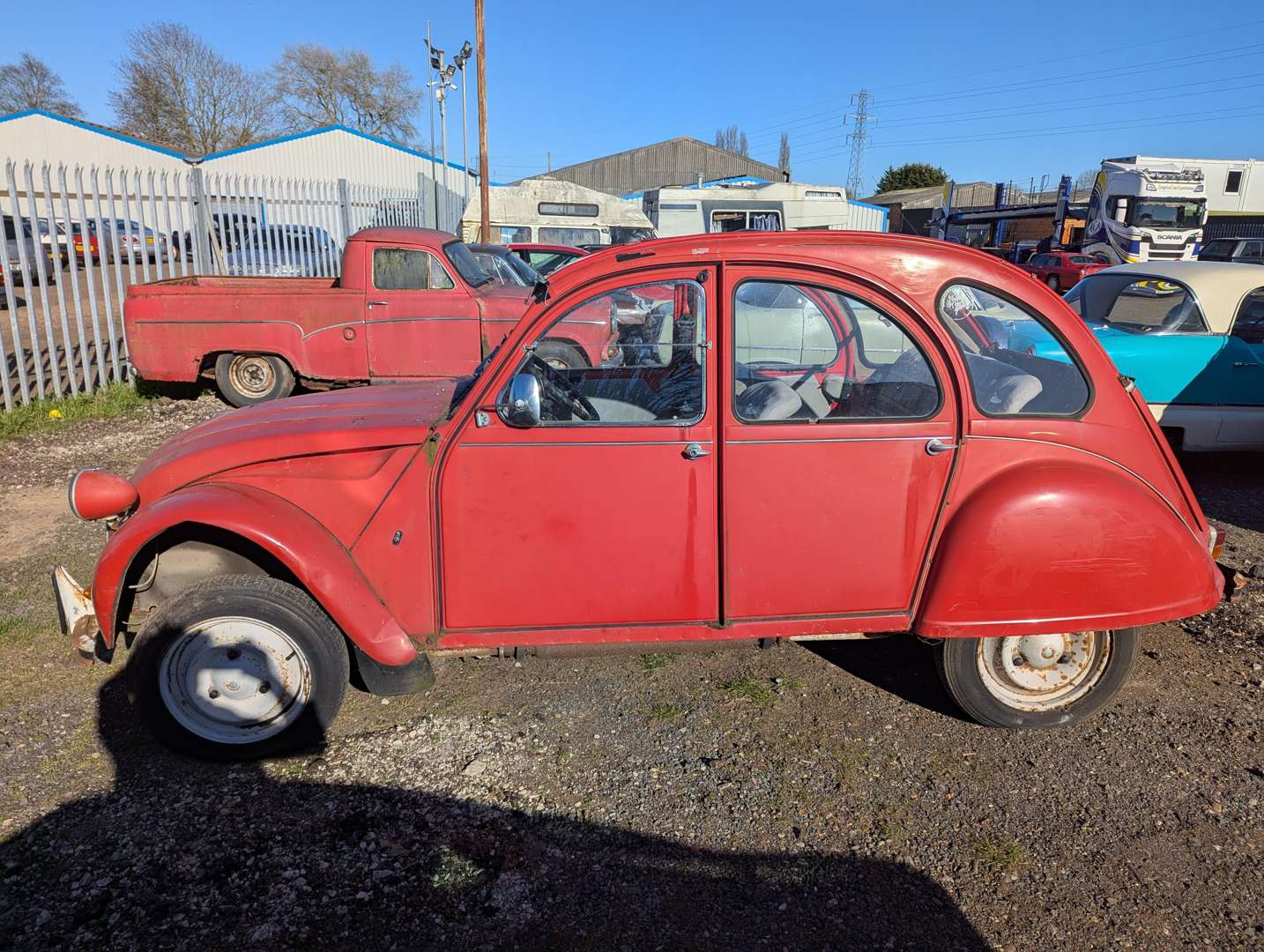 <p>1984 CITROEN 2 CV6 SPECIAL</p>