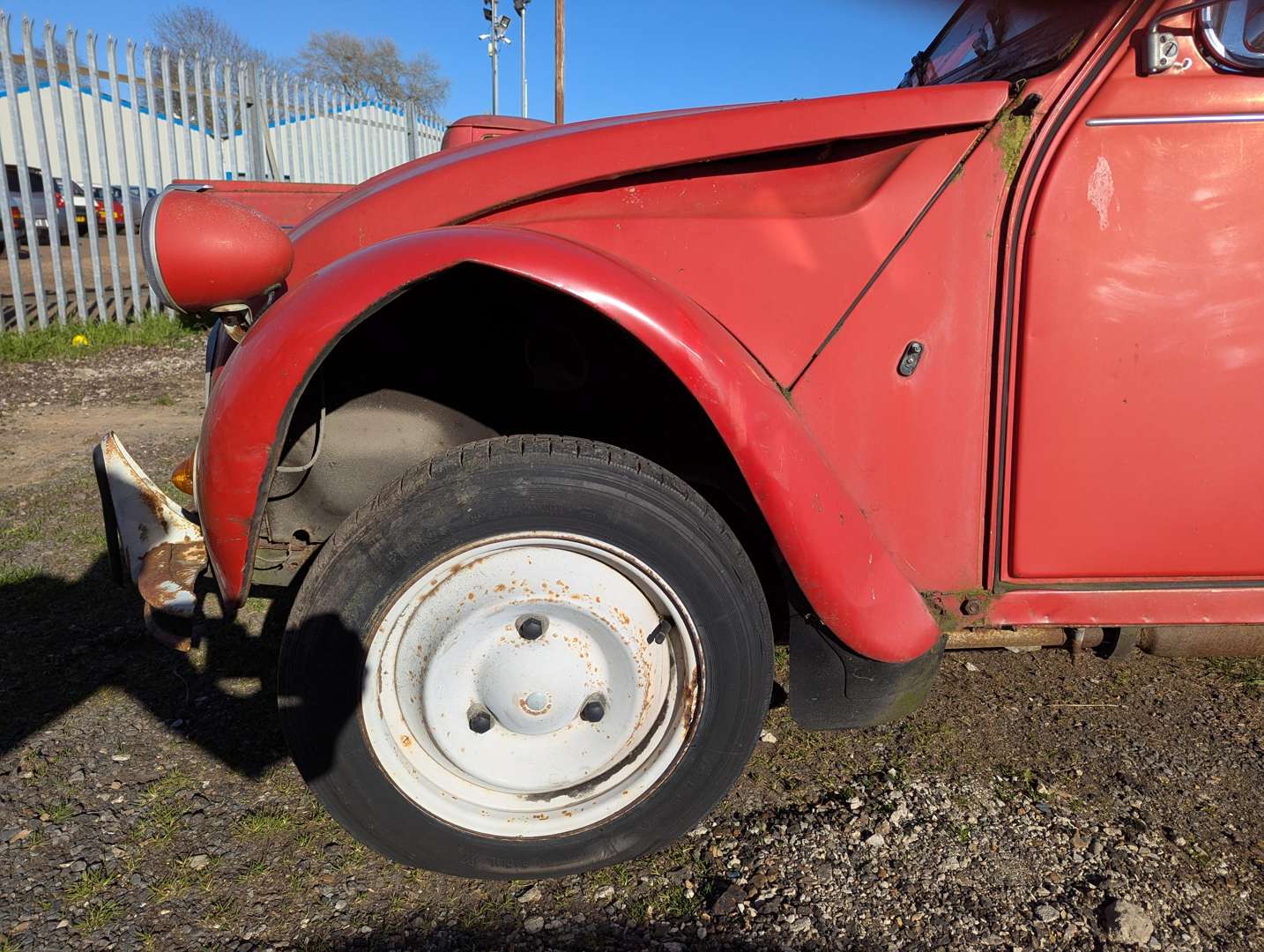<p>1984 CITROEN 2 CV6 SPECIAL</p>