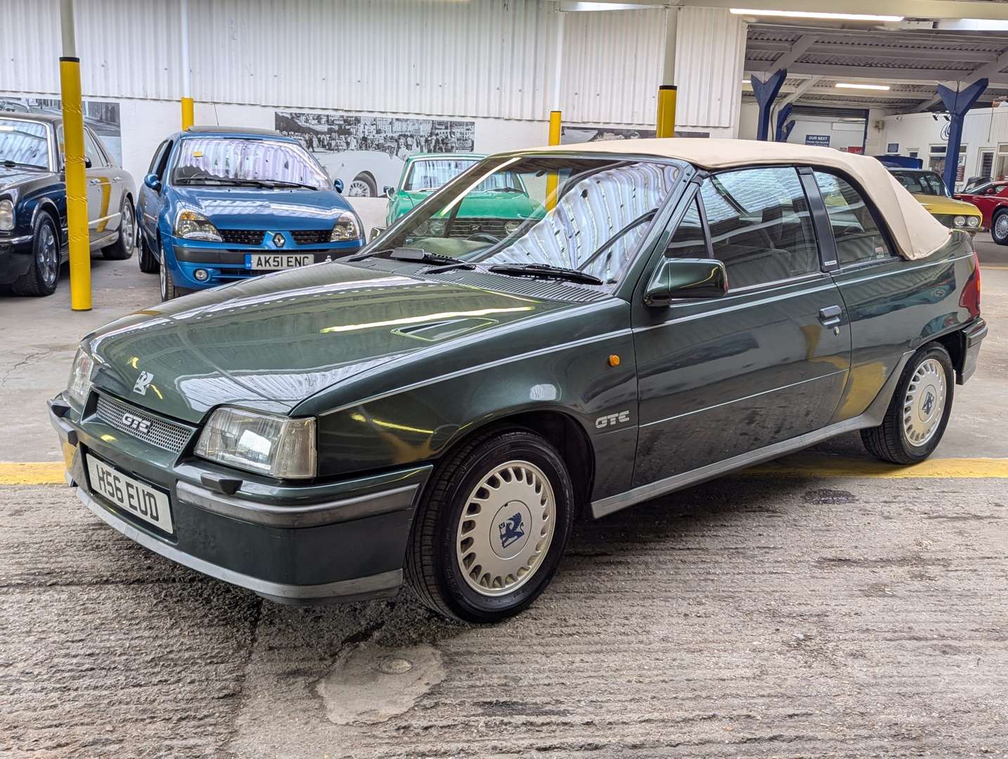 <p>1990 VAUXHALL ASTRA GTE CONVERTIBLE</p>