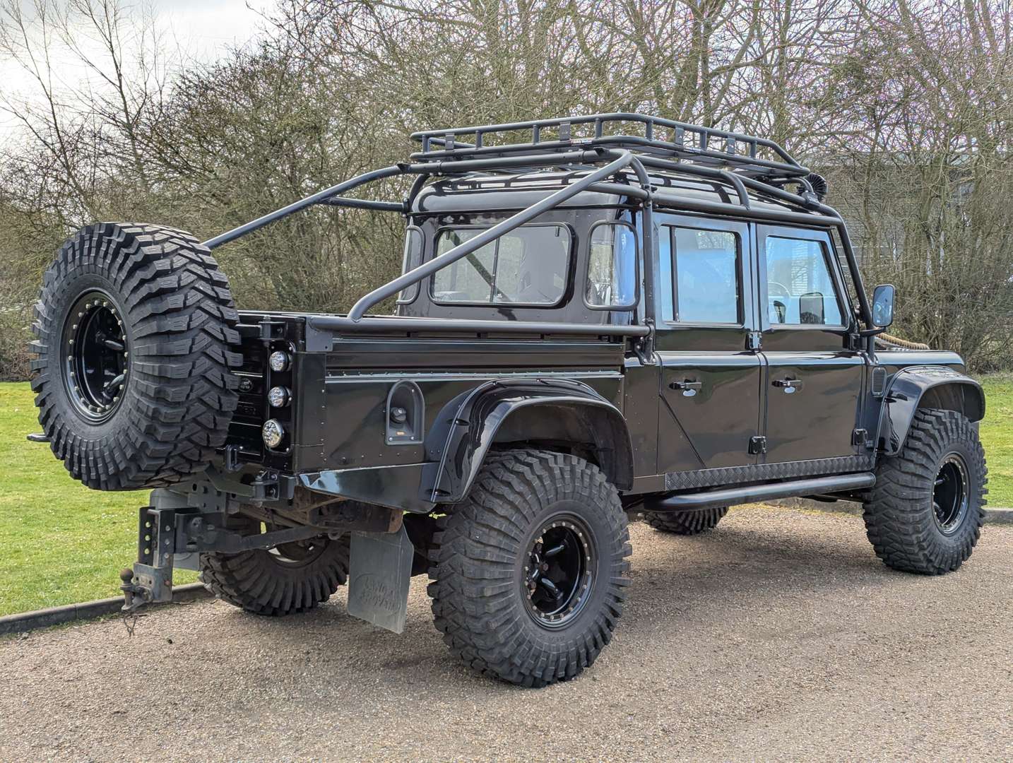 <p>2005 LAND ROVER DEFENDER 130 TD5 SPECTRE EVOCATION</p>