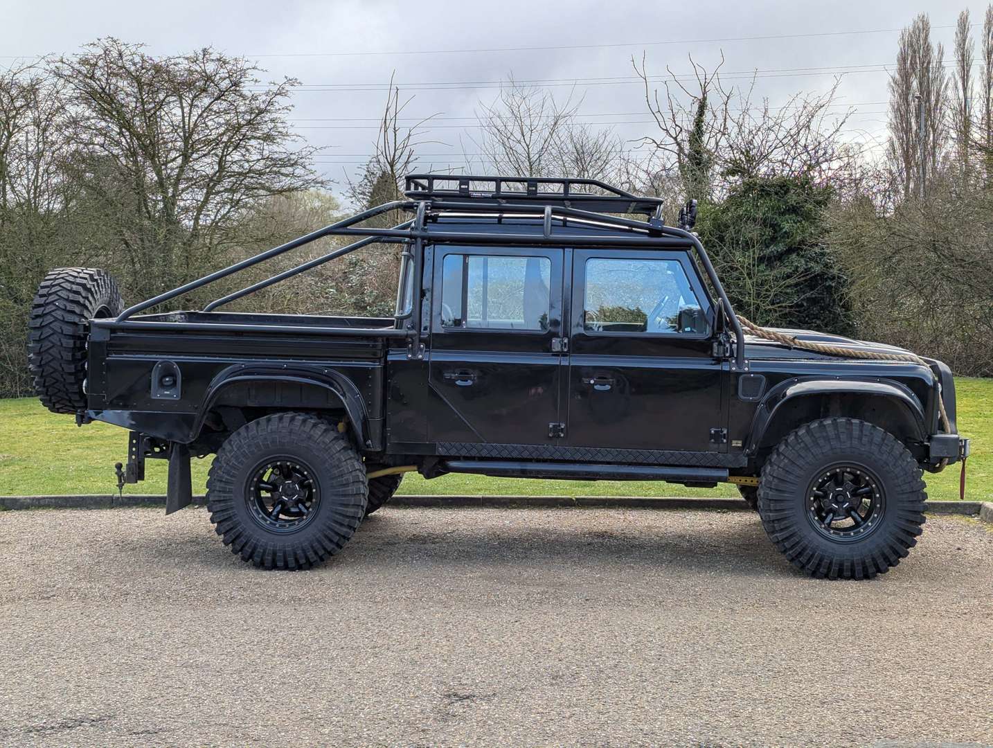 <p>2005 LAND ROVER DEFENDER 130 TD5 SPECTRE EVOCATION</p>