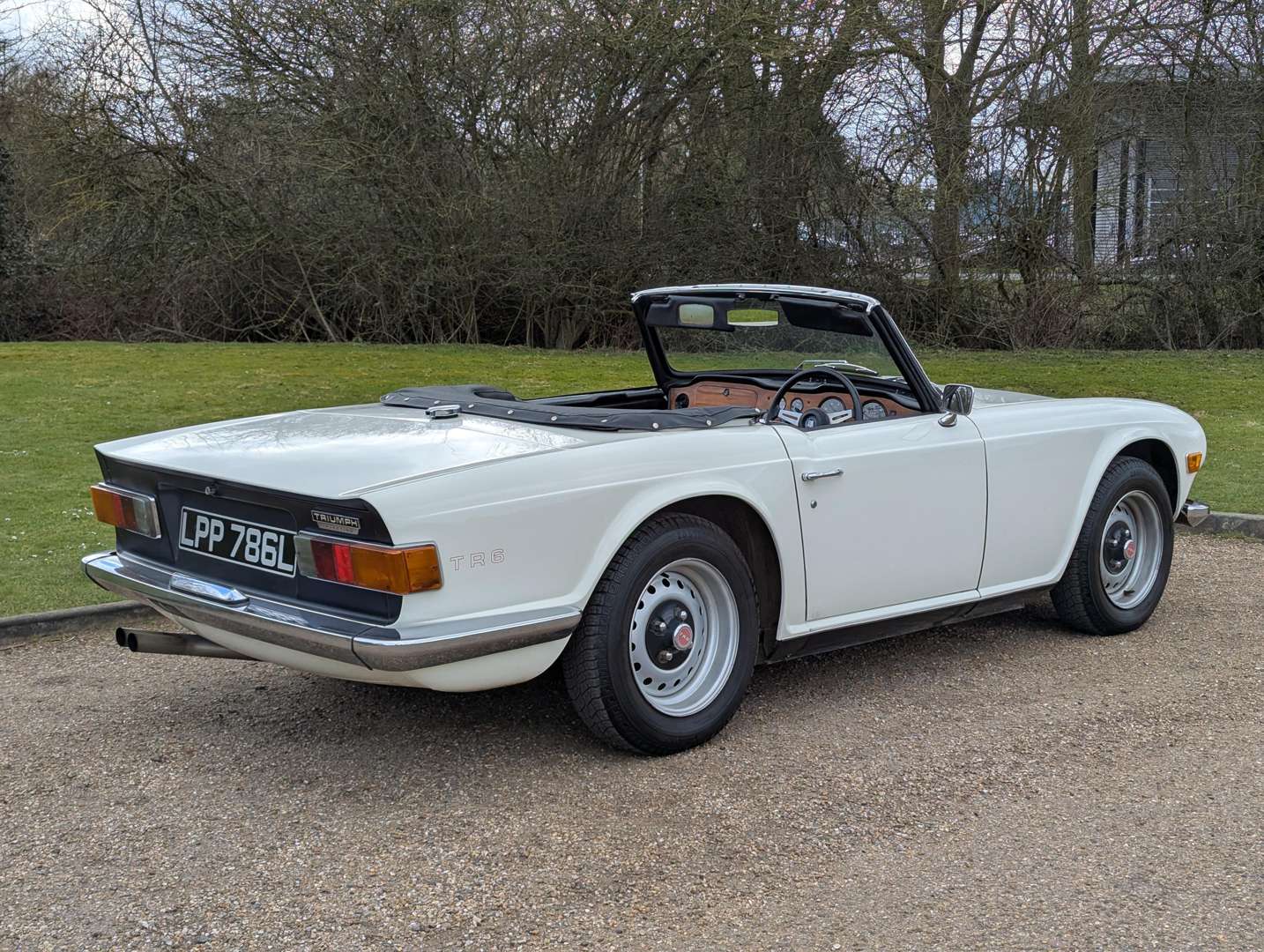<p>1972 TRIUMPH TR6</p>