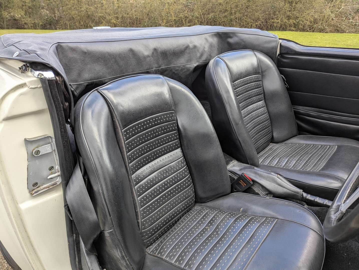 <p>1972 TRIUMPH TR6</p>