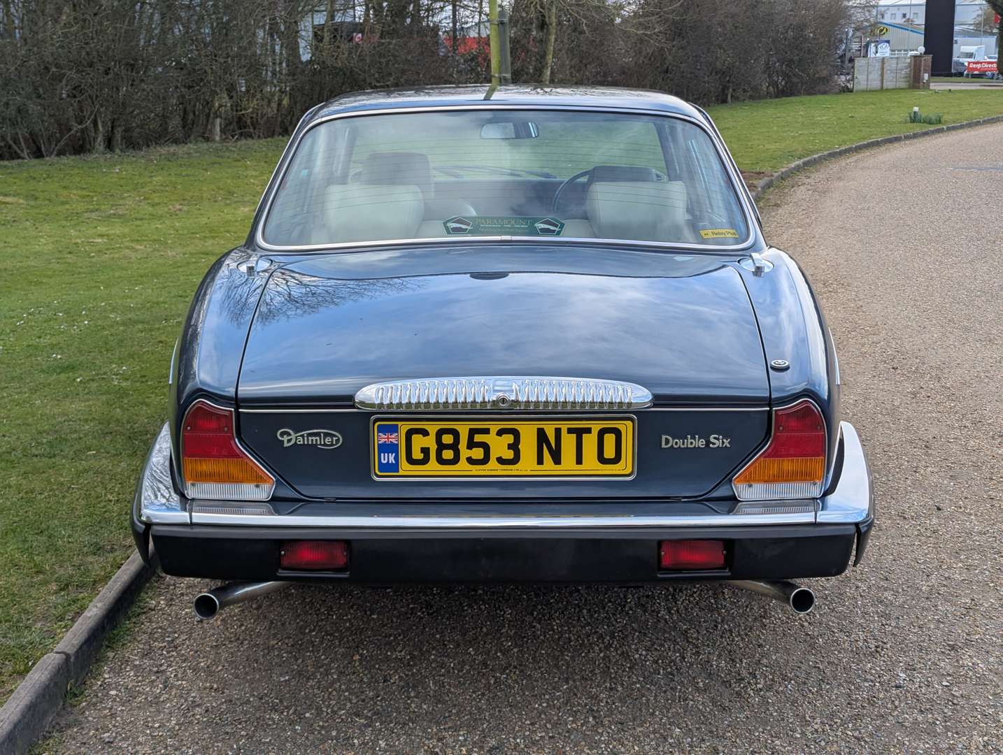 <p>1989 DAIMLER DOUBLE SIX HE AUTO</p>
