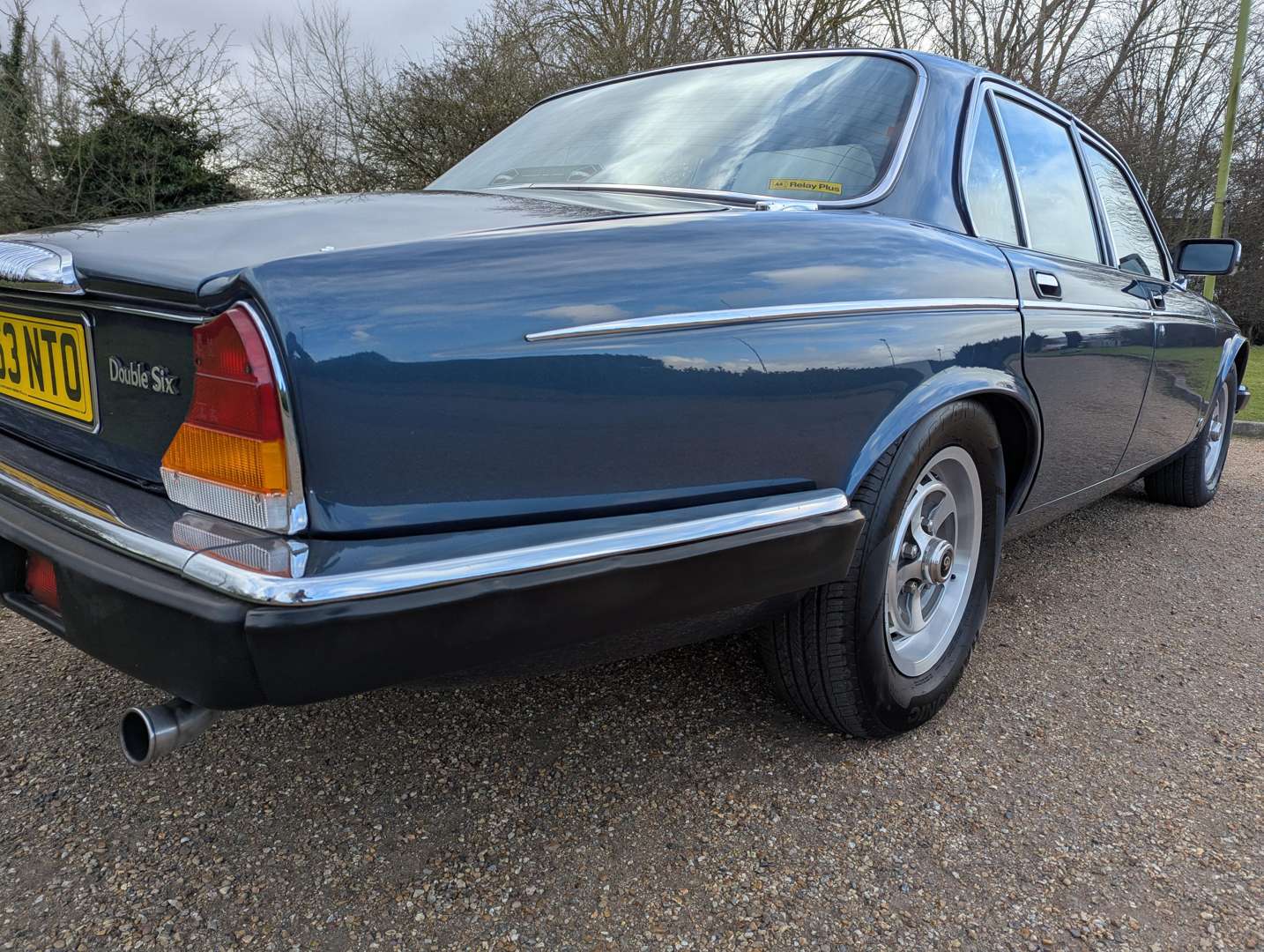 <p>1989 DAIMLER DOUBLE SIX HE AUTO</p>