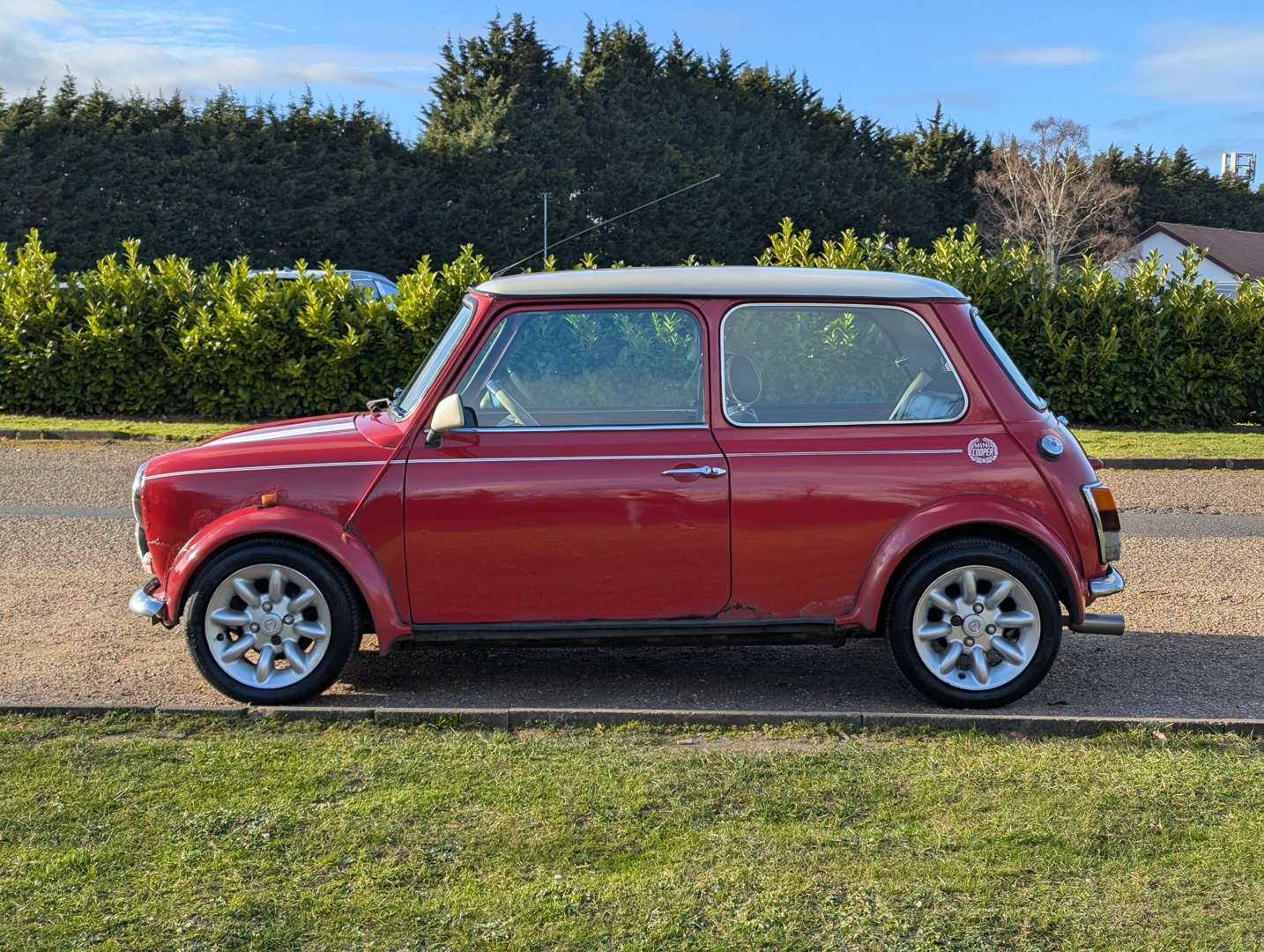 <p>1999 ROVER MINI COOPER</p>