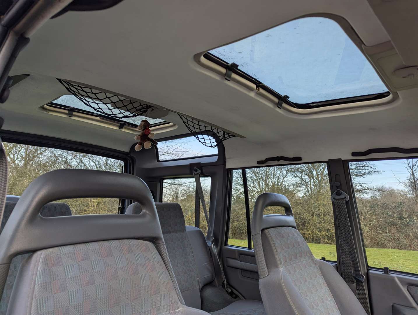 <p>1995 LAND ROVER DISCOVERY TDI</p>
