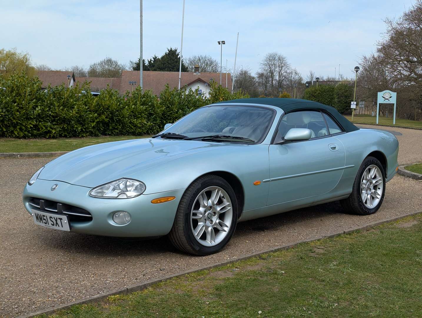 <p>2002 JAGUAR XK8 4.0 CONVERTIBLE AUTO</p>