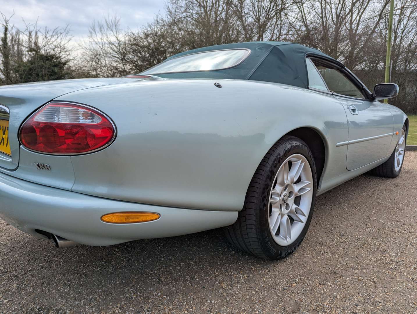 <p>2002 JAGUAR XK8 4.0 CONVERTIBLE AUTO</p>