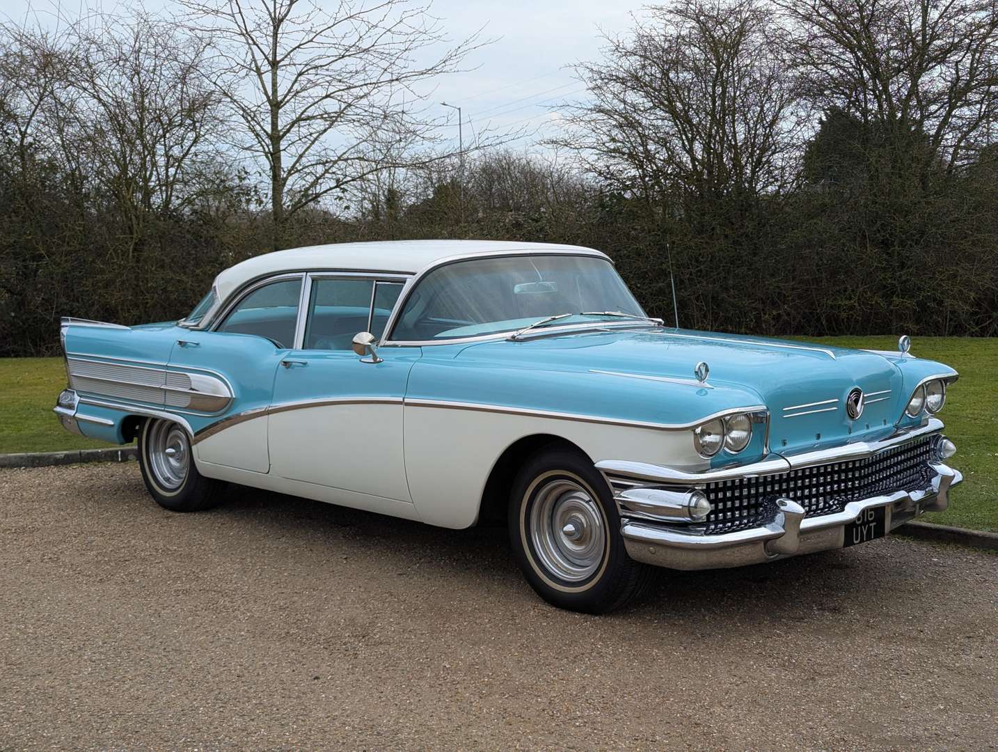<p>1958 BUICK SPECIAL LHD</p>