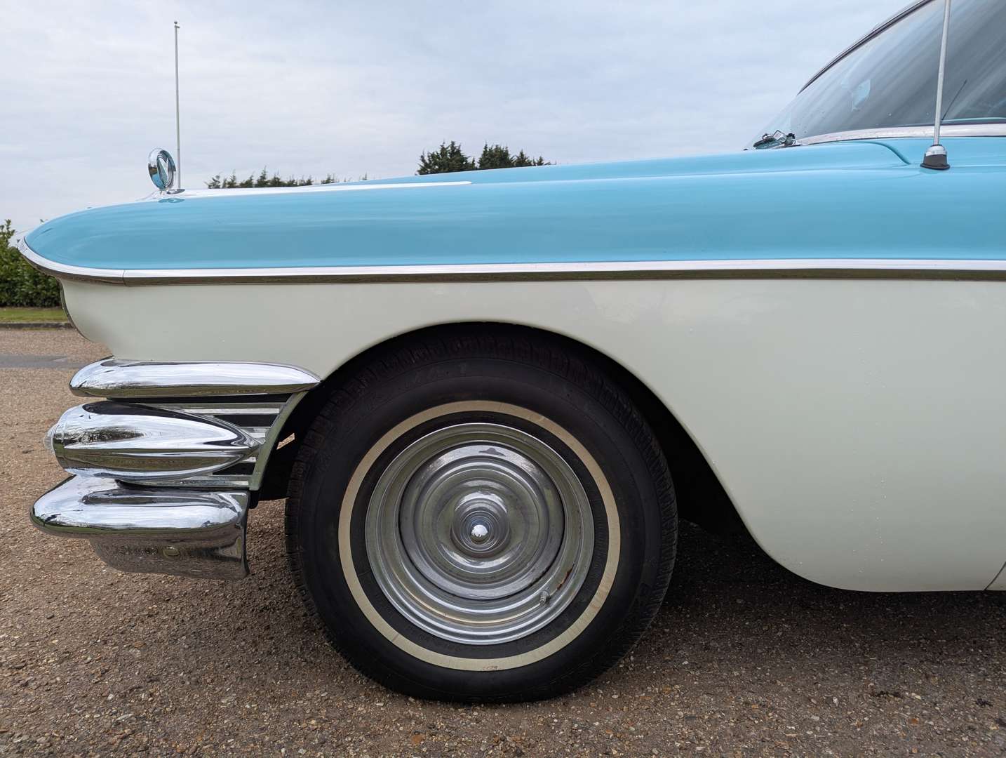 <p>1958 BUICK SPECIAL LHD</p>