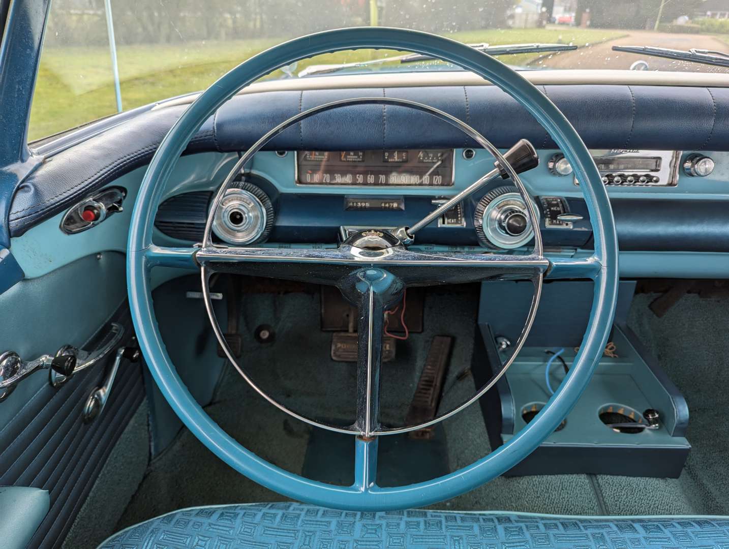 <p>1958 BUICK SPECIAL LHD</p>