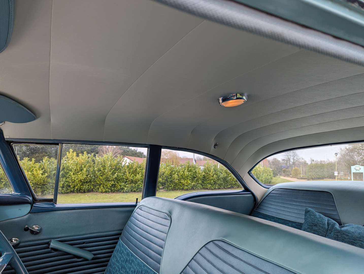 <p>1958 BUICK SPECIAL LHD</p>