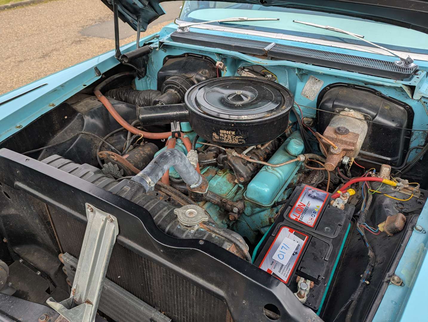 <p>1958 BUICK SPECIAL LHD</p>