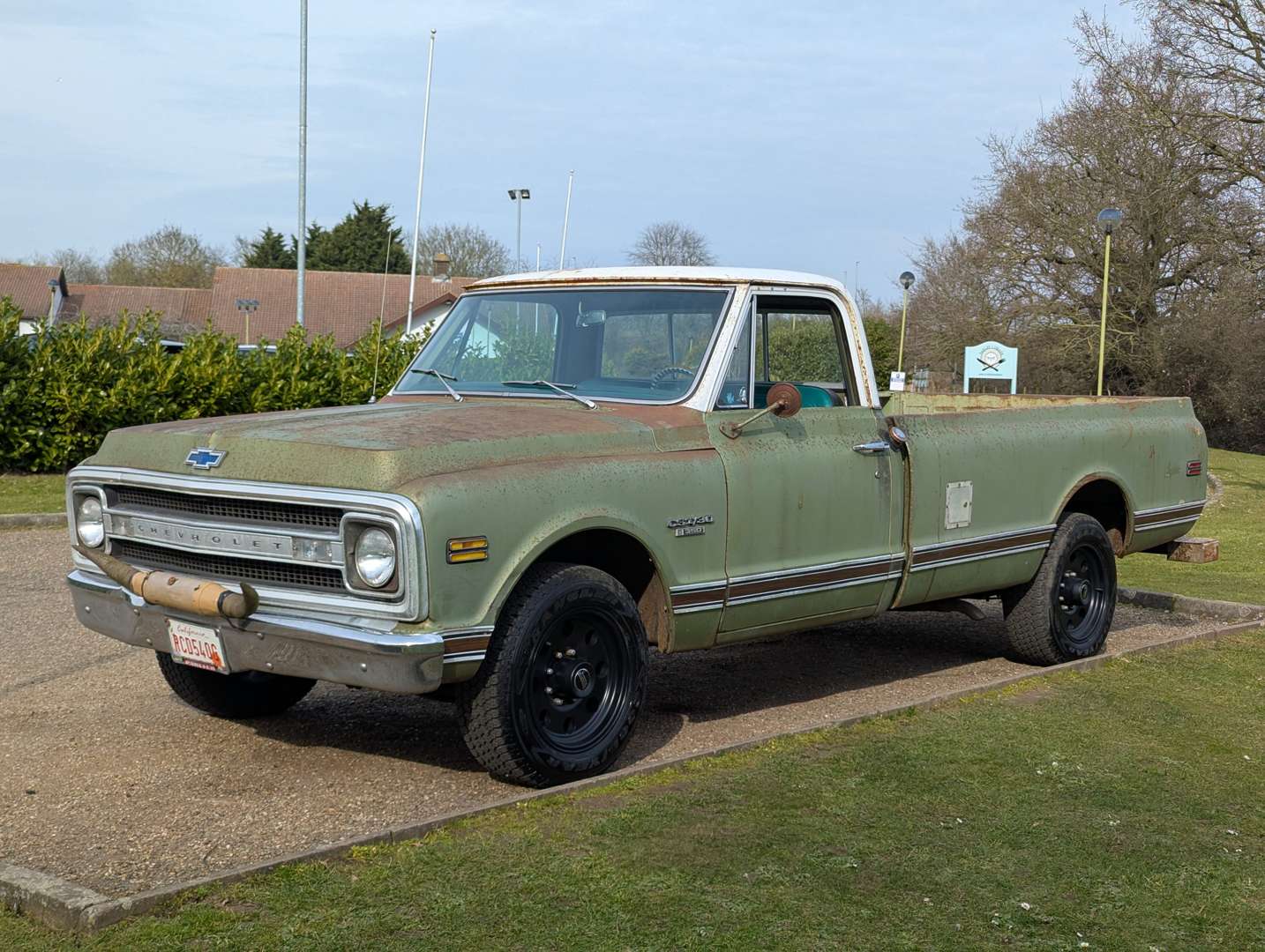 <p>1969 CHEVROLET CST/30 PICK-UP LHD</p>