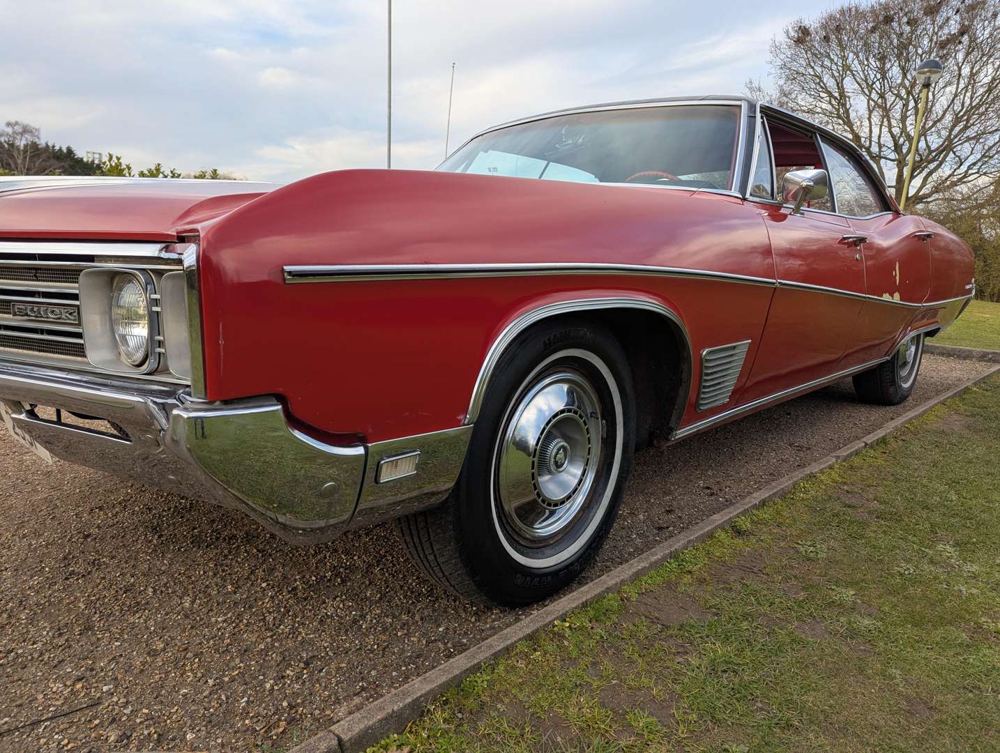 <p>1968 BUICK WILDCAT LHD</p>