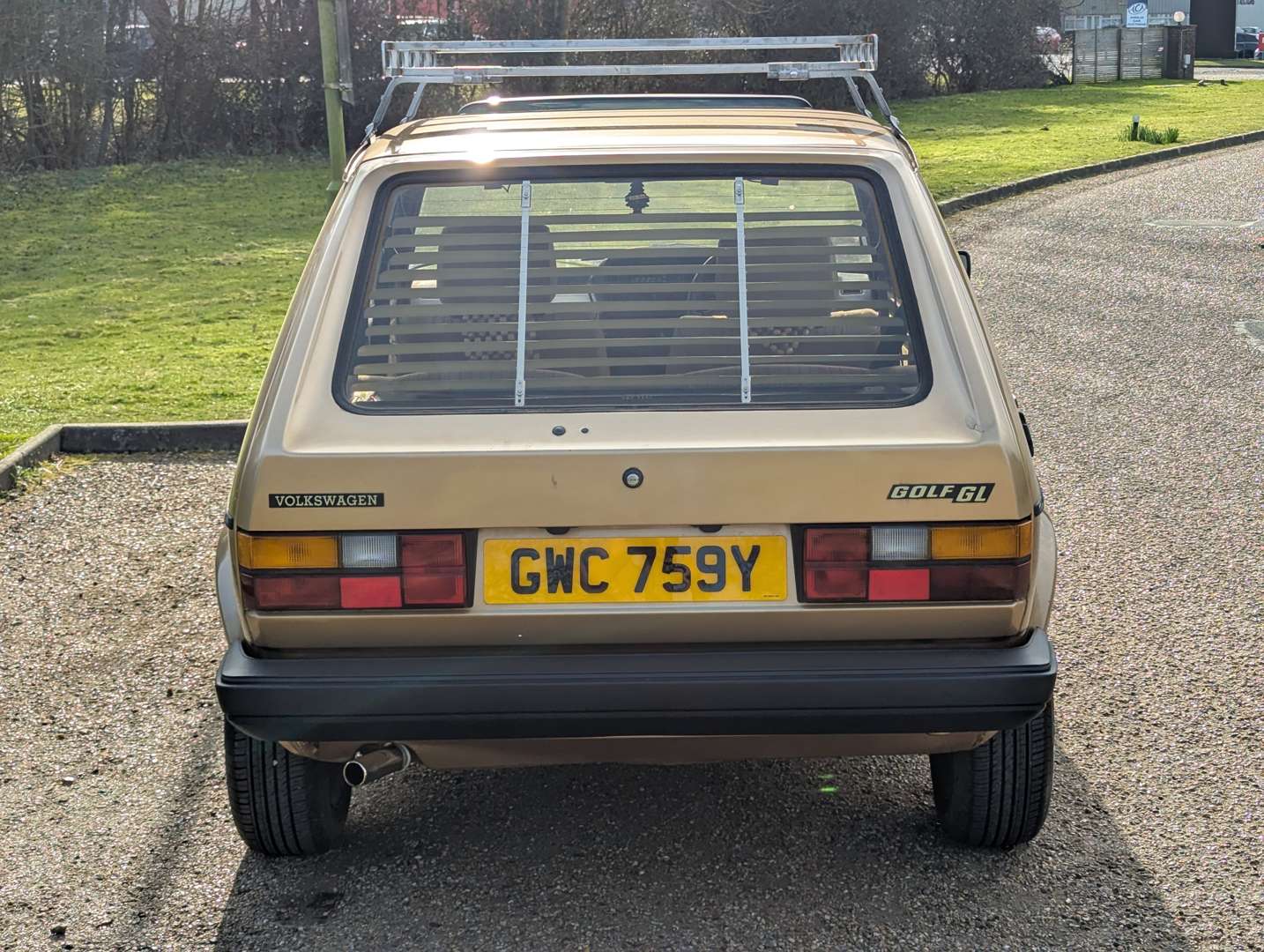 <p>1982 VW GOLF 1.5 GL AUTO</p>