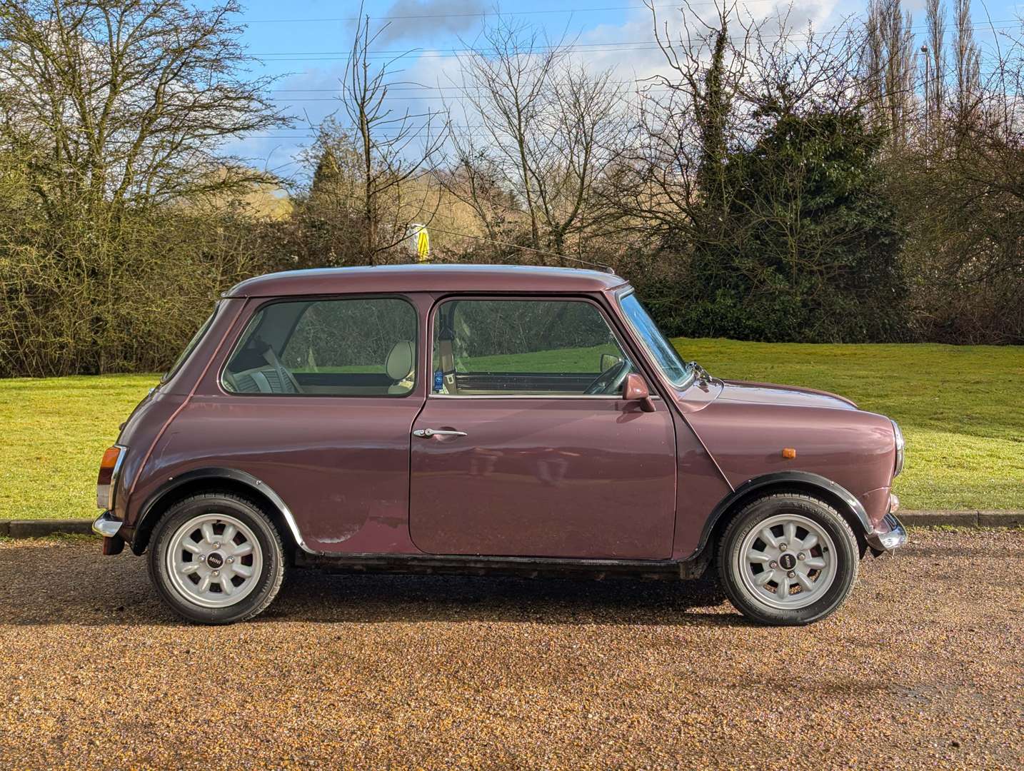 <p>1997 ROVER MINI MAYFAIR AUTO</p>