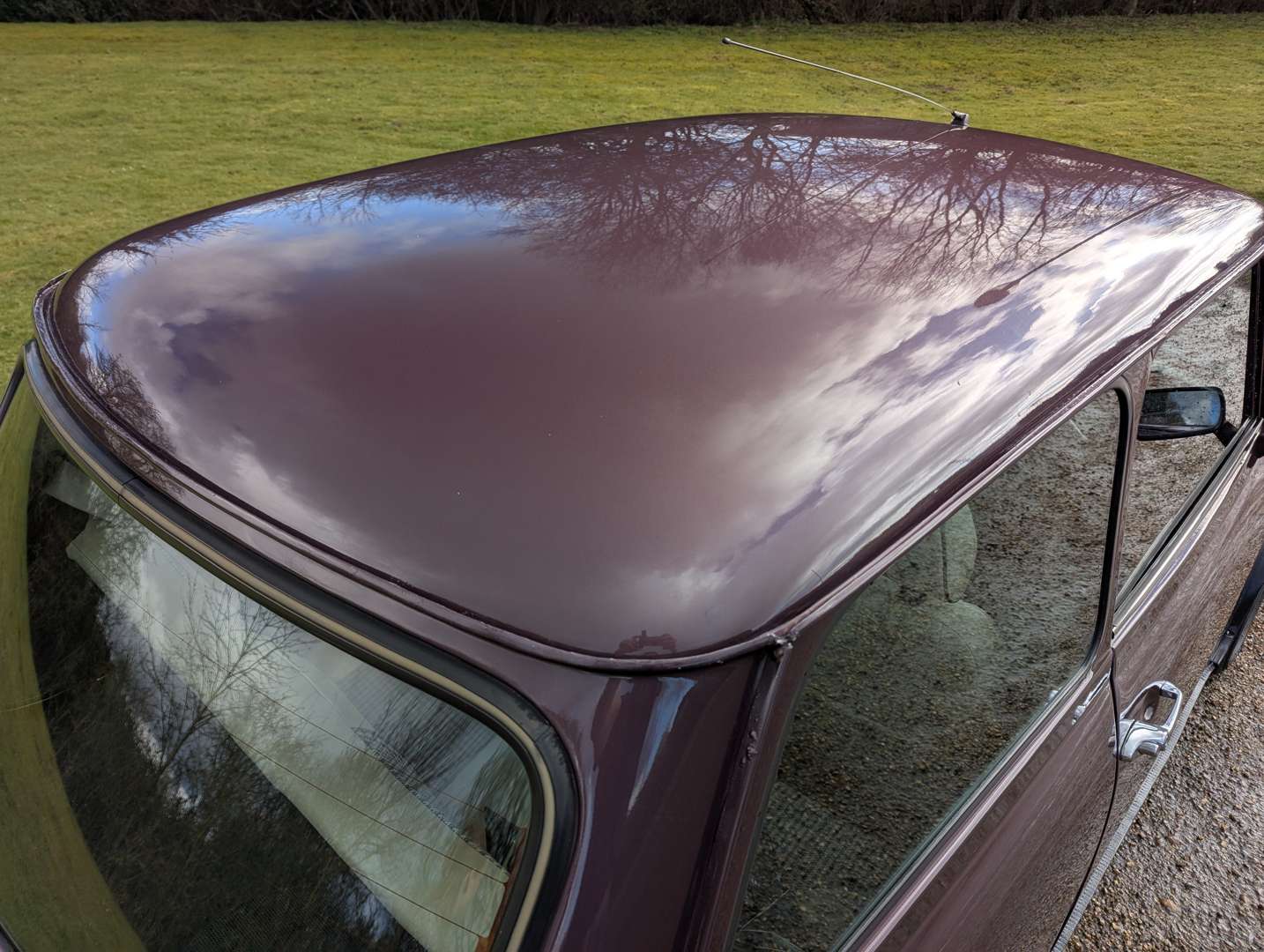 <p>1997 ROVER MINI MAYFAIR AUTO</p>