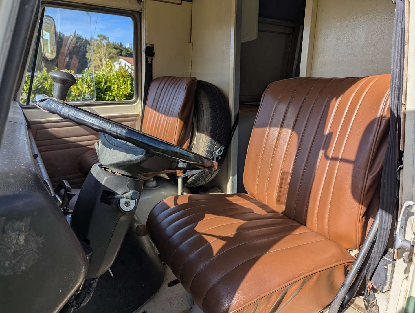 <p>1979 PEUGEOT J7 VAN LHD</p>