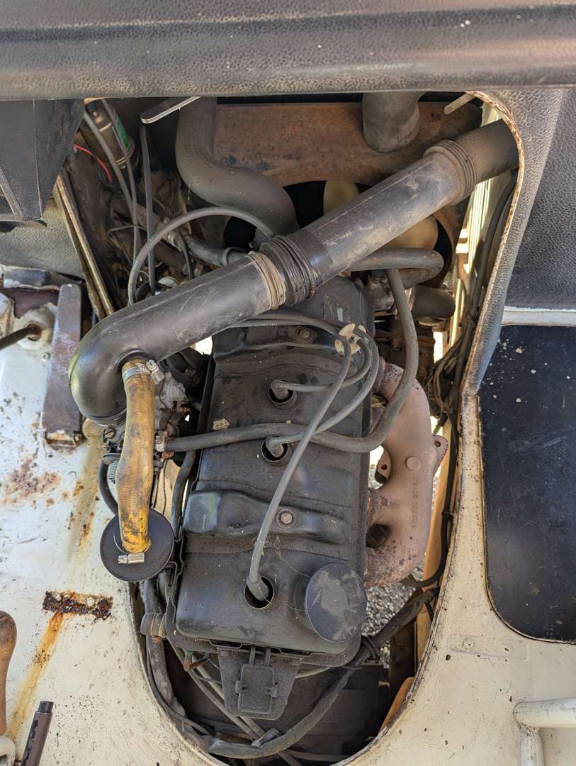 <p>1979 PEUGEOT J7 VAN LHD</p>