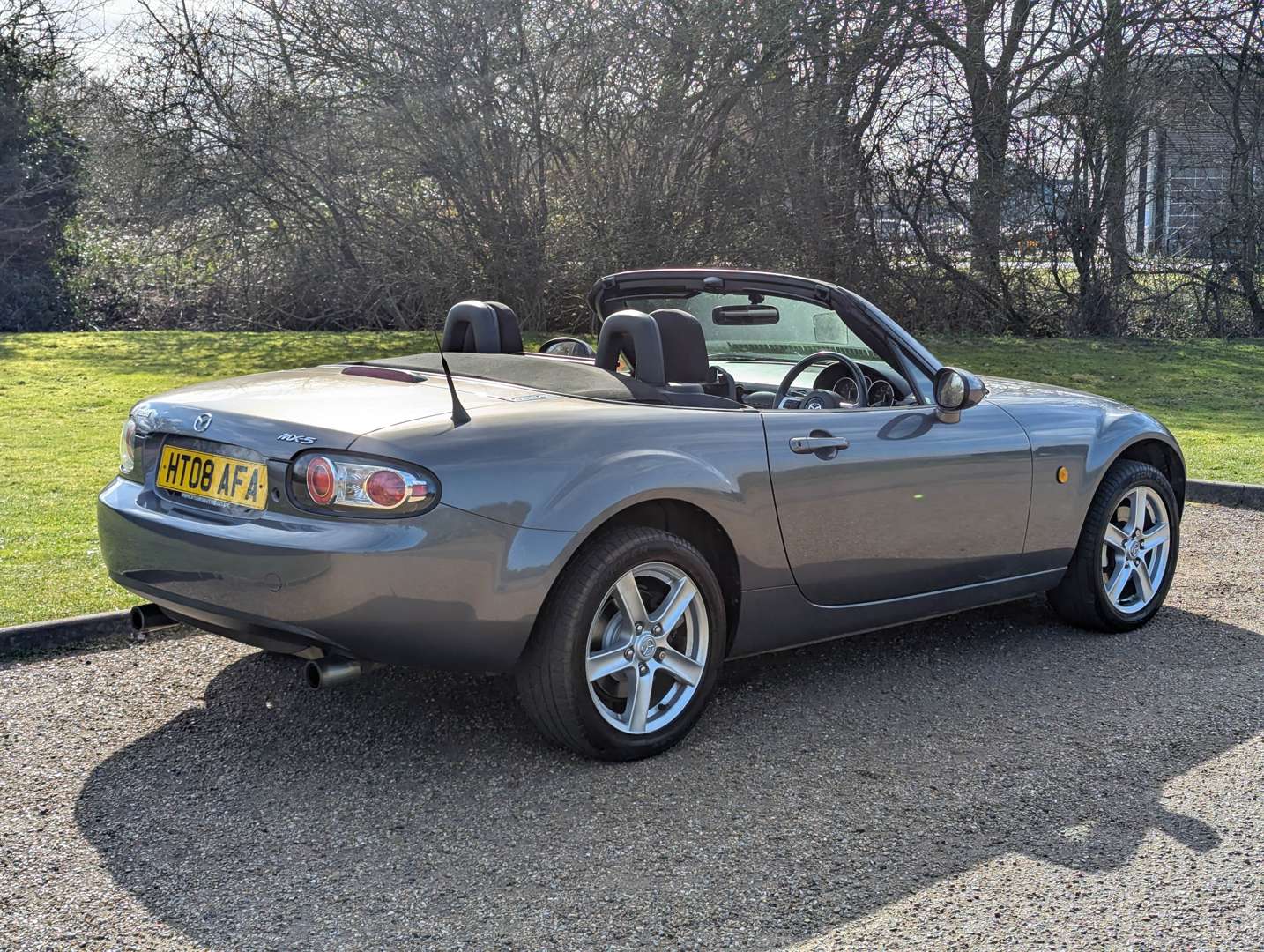 <p>2008 MAZDA MX-5</p>