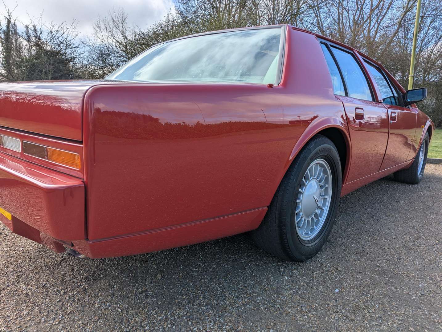 <p>1990 ASTON MARTIN LAGONDA MKIV</p>