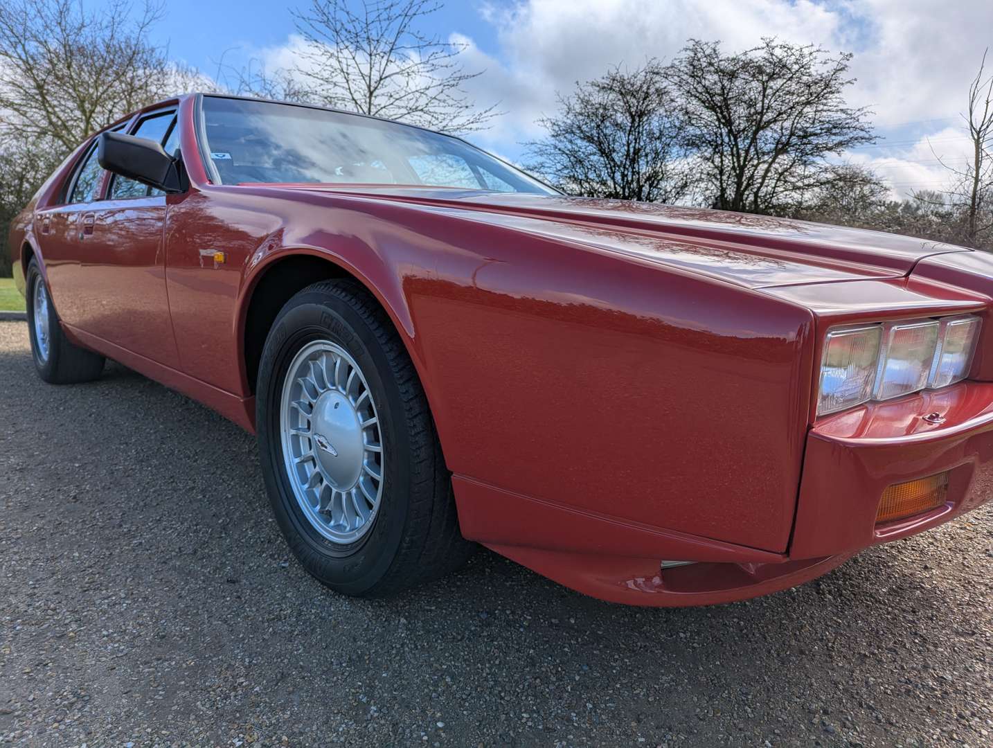 <p>1990 ASTON MARTIN LAGONDA MKIV</p>