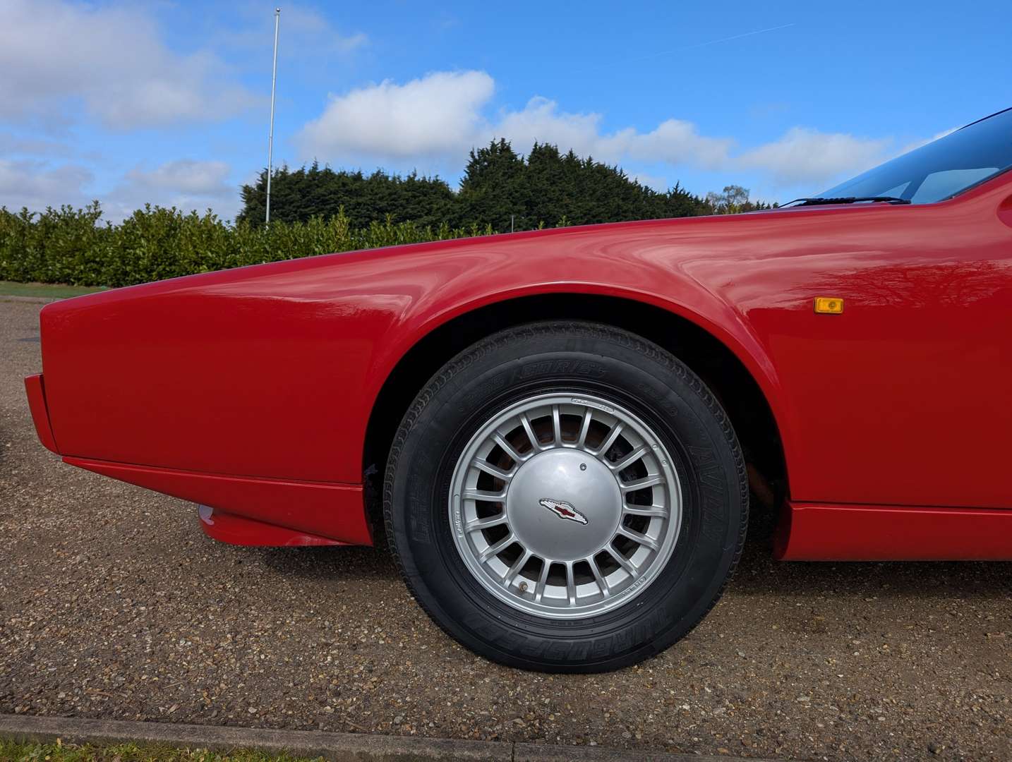 <p>1990 ASTON MARTIN LAGONDA MKIV</p>