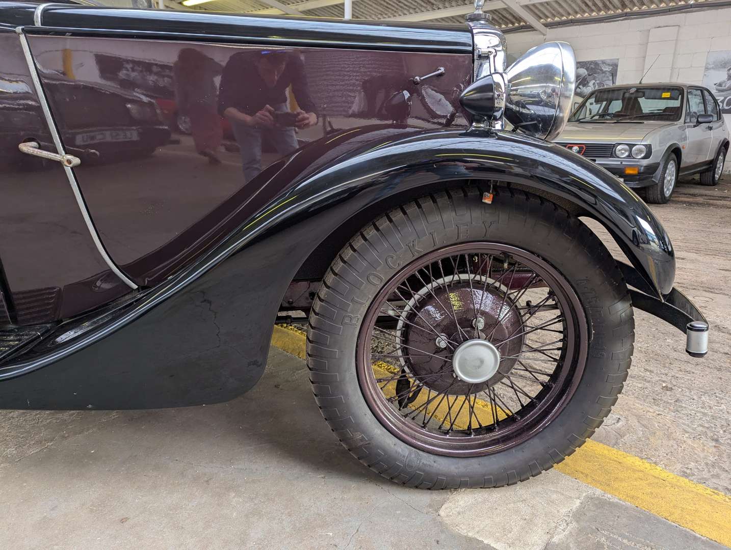 <p>1933 DAIMLER 15</p>